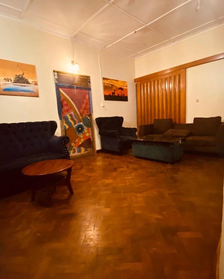 Afro Smile Hotel And Guest House-Τζίντζα Εξωτερικό φωτογραφία